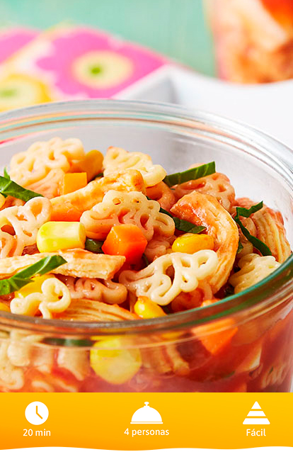 SOPA DE PASTA CON HONGOS, ELOTE Y CALABAZA